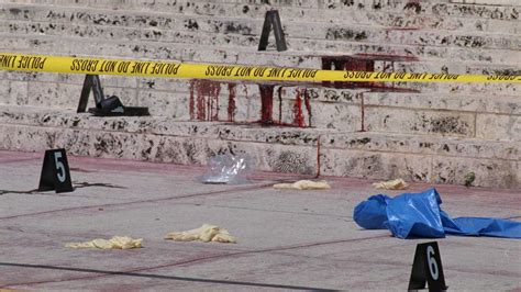 Gianni Versace Murder: PHOTOS From the Crime Scene.